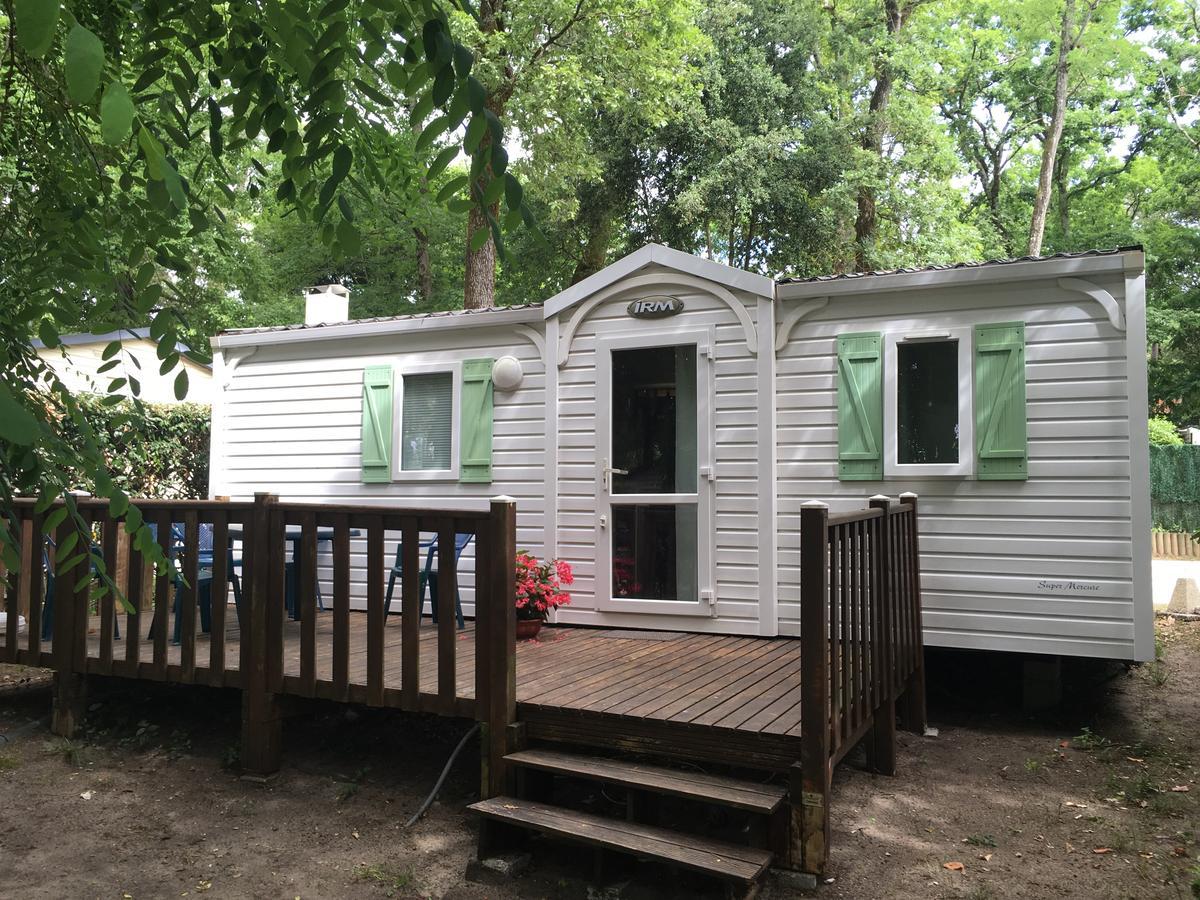 Camping Les Chenes Verts Мешер-сюр-Жиронд Экстерьер фото